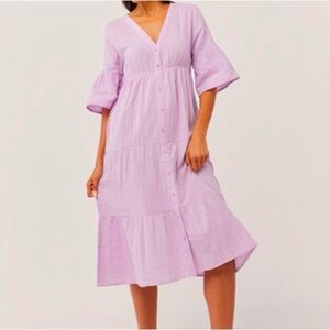 Women's Lavender V-Neck Tiered Button-Front Dress